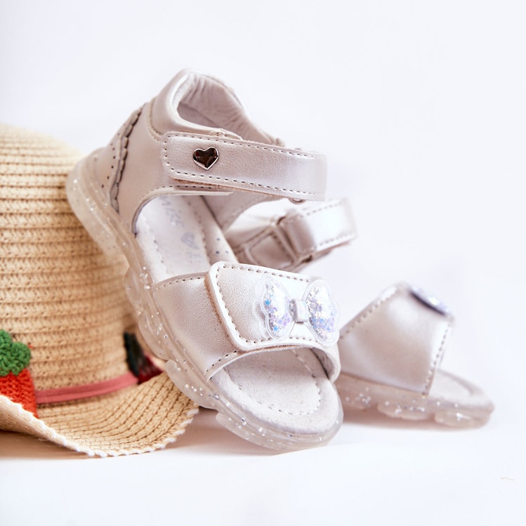 PE1 Kényelmes gyerekszandál ezüst Cayo díszítéssel rózsaszín 1
