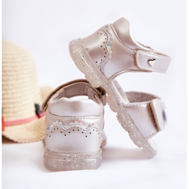 PE1 Kényelmes gyerekszandál ezüst Cayo díszítéssel rózsaszín 2