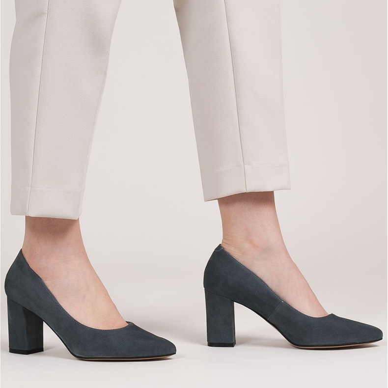 Marco Shoes Szürke szivattyúk természetes velúrból 1