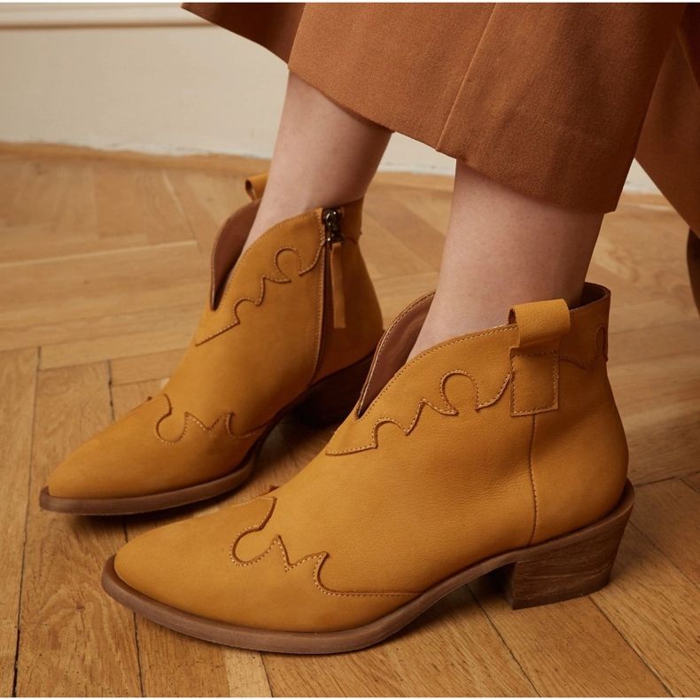 Marco Shoes Hőszigetelt csizma velúr és hullámos betétekkel barna sárga 1