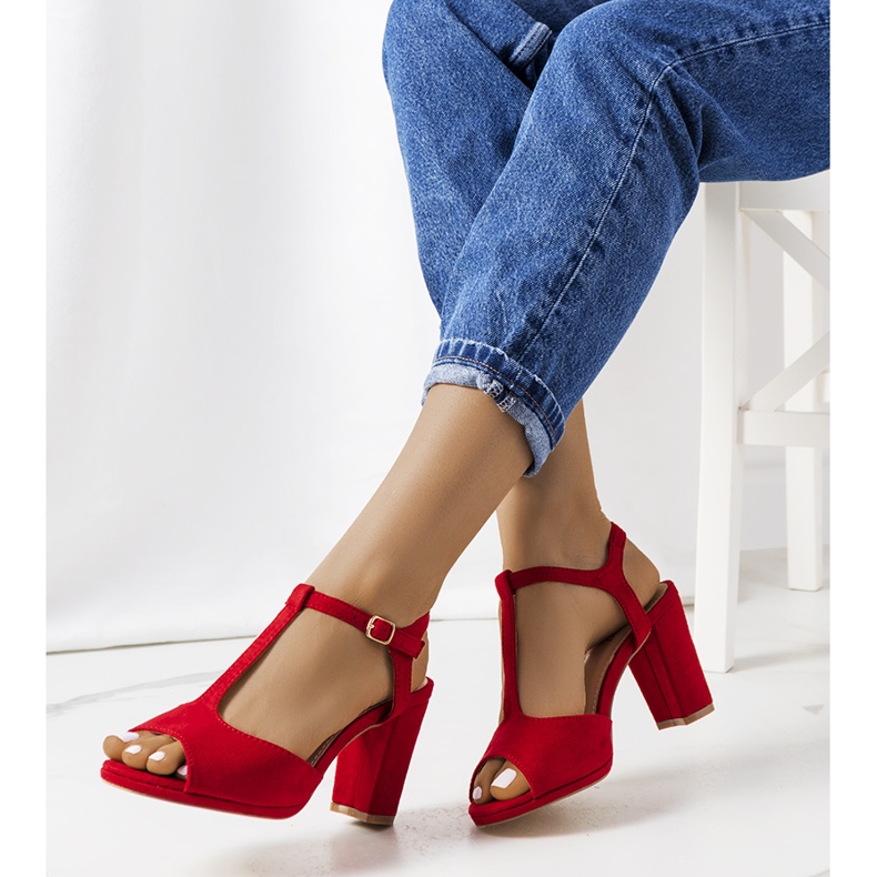 Piros szivattyúk a Harvey poszton 1