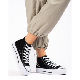 SHELOVET Magas cipők a platformon fekete 1