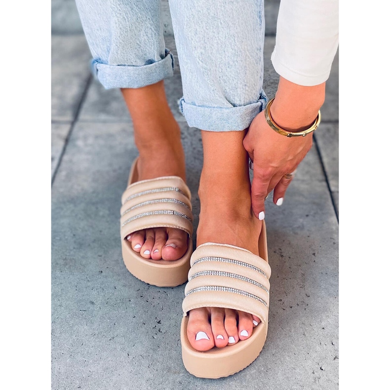 Leah Beige magas talpú papucs bézs 1