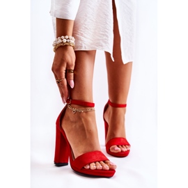 PG1 Klasszikus Velúr Szandál Egy Piros Aveira Postán 1