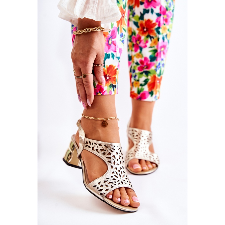 PA2 Bőr áttört szandál magassarkúban Golden Salvio aranysárga 1