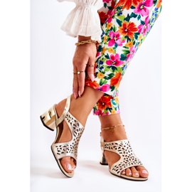 PA2 Bőr áttört szandál magassarkúban Golden Salvio aranysárga 2