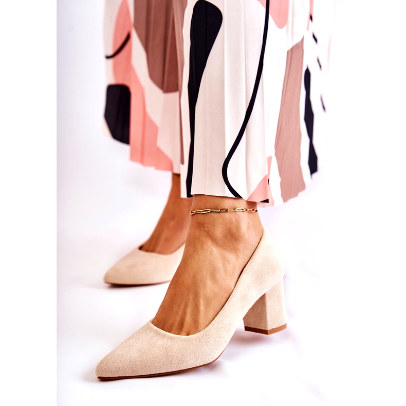 PS1 Klasszikus Velúr Pumpák Egy Bar Bézs Lency 1