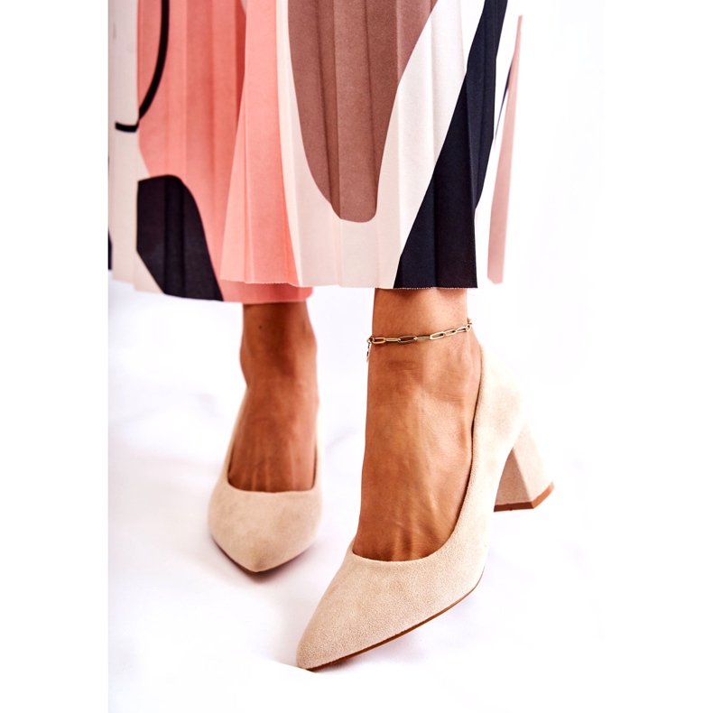 PS1 Klasszikus Velúr Pumpák Egy Bar Bézs Lency 4 PS1 Klasszikus Velúr Pumpák Egy Bar Bézs Lency 4