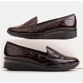 Radoskór Kényelmes barna női cipő szélesebb lábhoz 1 Radoskór Kényelmes barna női cipő szélesebb lábhoz 1