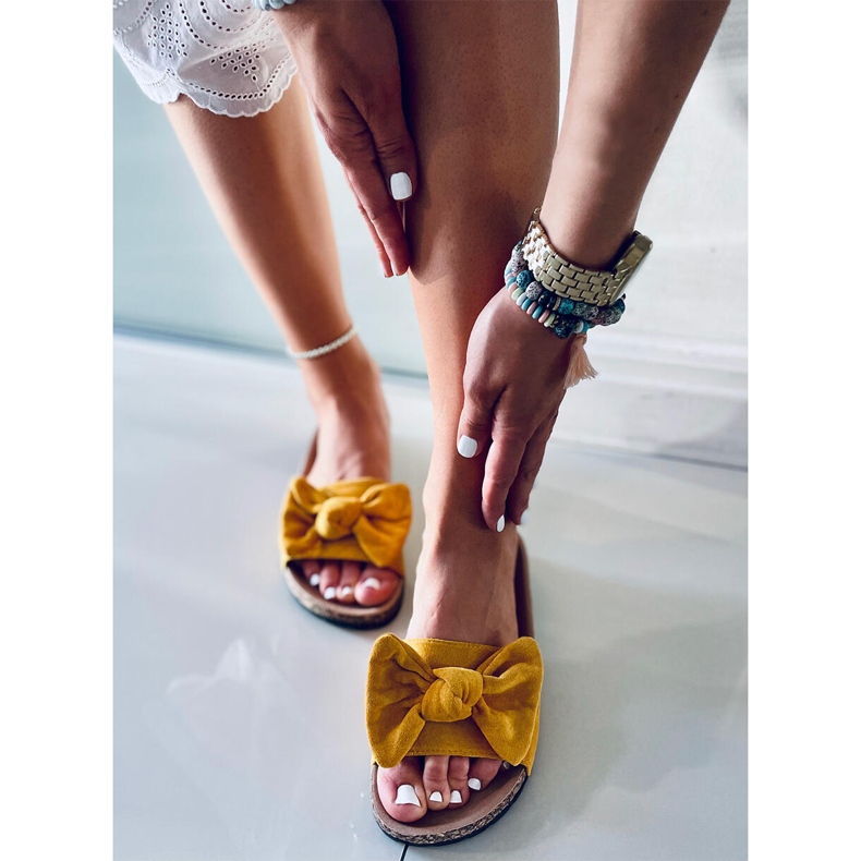 Kiara Yellow parafa papucs sárga 2