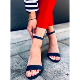 Az Ariel Navy magas sarkú szandálja kék 1