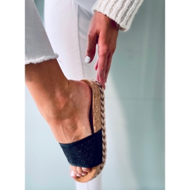 Jova Fekete parafa talp 2