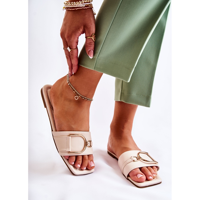 PG2 Klasszikus női bőr papucs bézs Shilla díszítéssel aranysárga 2