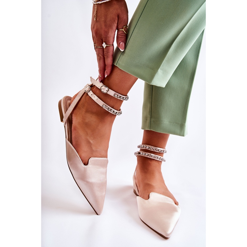 WS1 Bézs Amisha színű orrú női szandál 1 WS1 Bézs Amisha színű orrú női szandál 1