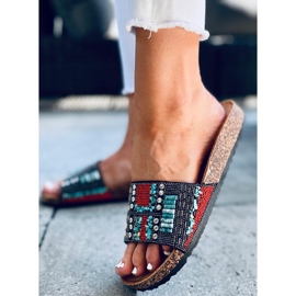 Taida Fekete parafa papucs 1