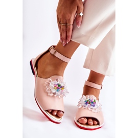 Női bőr szandál élénk rózsaszín nevassa díszítéssel 1