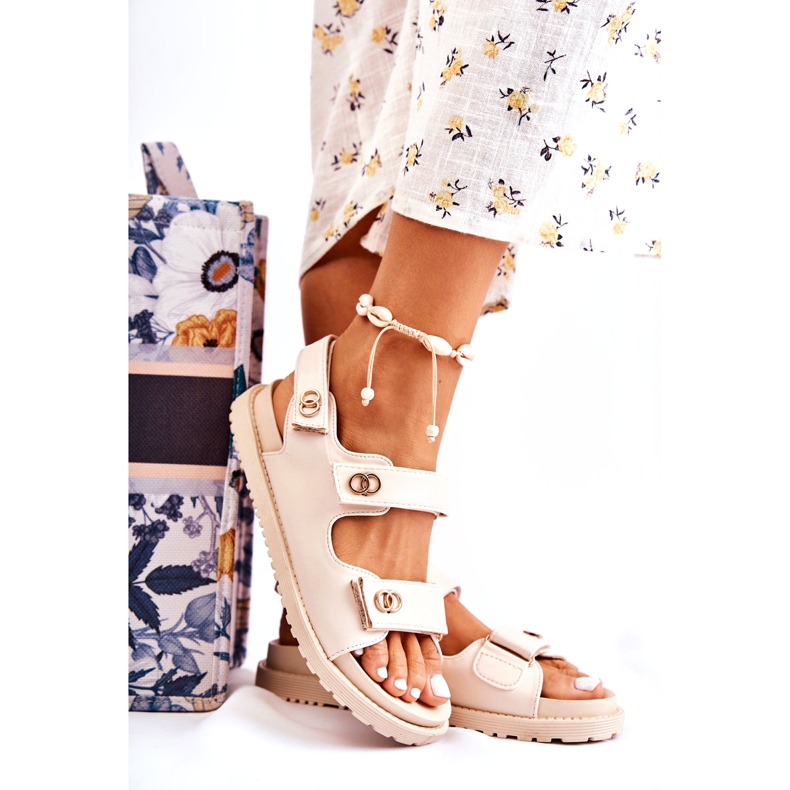 S.Barski Női bőr szandál díszítéssel, bézs 5