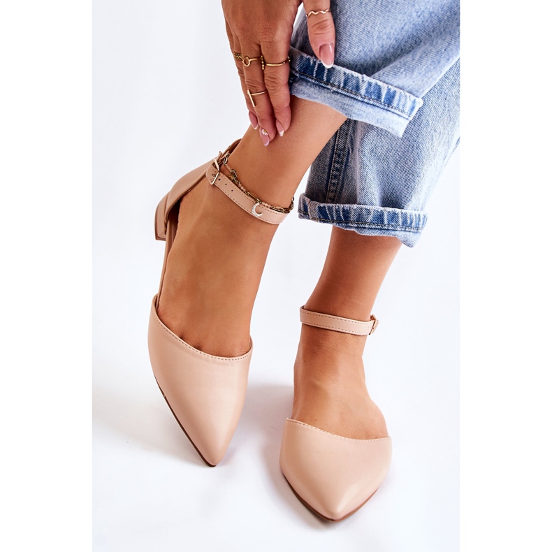 WD1 Női bőr balerina szandál Spitz beige Caprise színben bézs 1