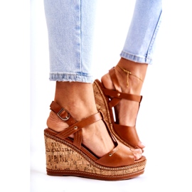 PG1 Klasszikus bőr szandál barna Valorin éken 2