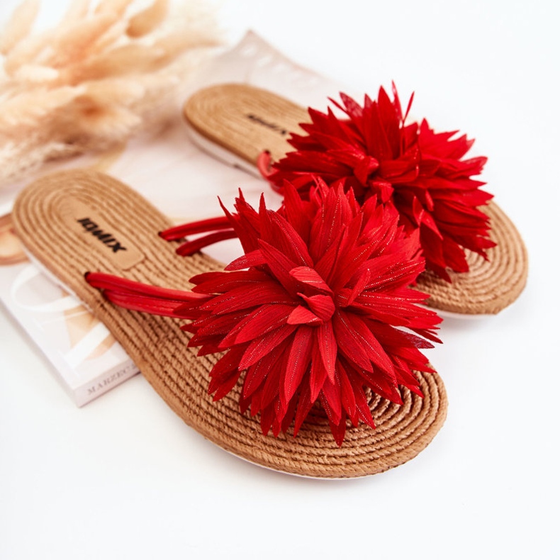 Női papucs Eviana piros szövet díszítéssel 1