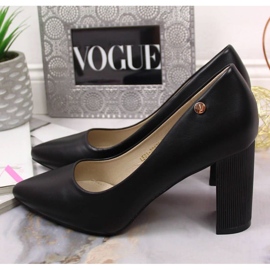 Szivattyúk a Vinceza W JAN126A oszlopon fekete 2