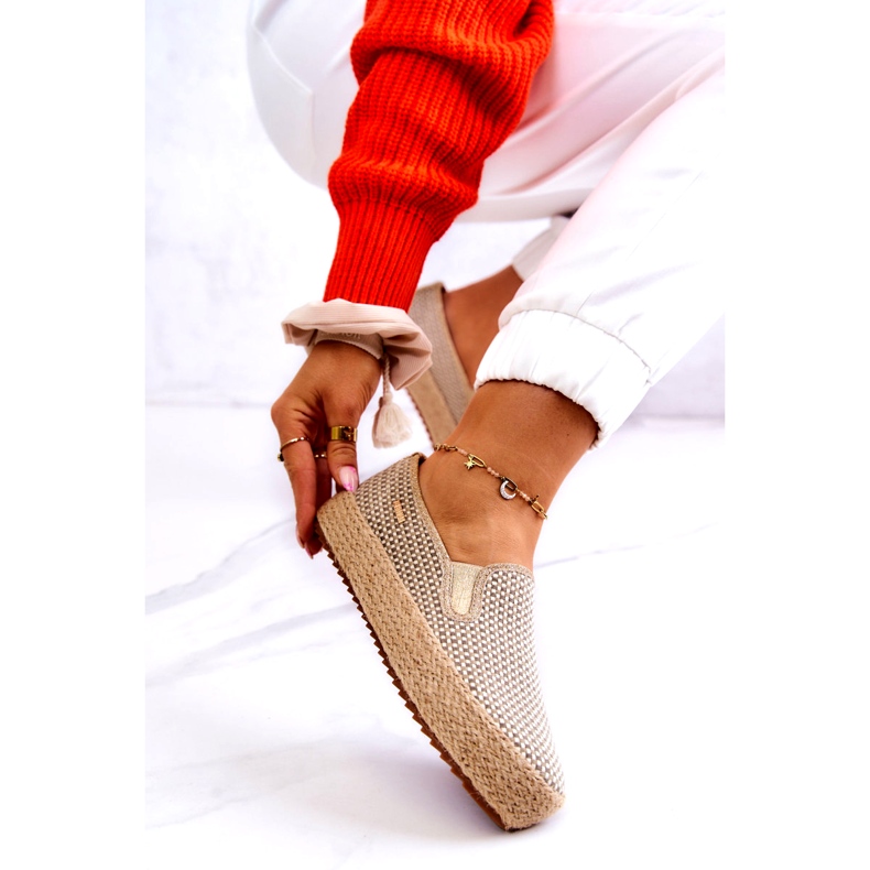 Női fonott tornacipő Big Star JJ274394 bézs színű aranysárga 4