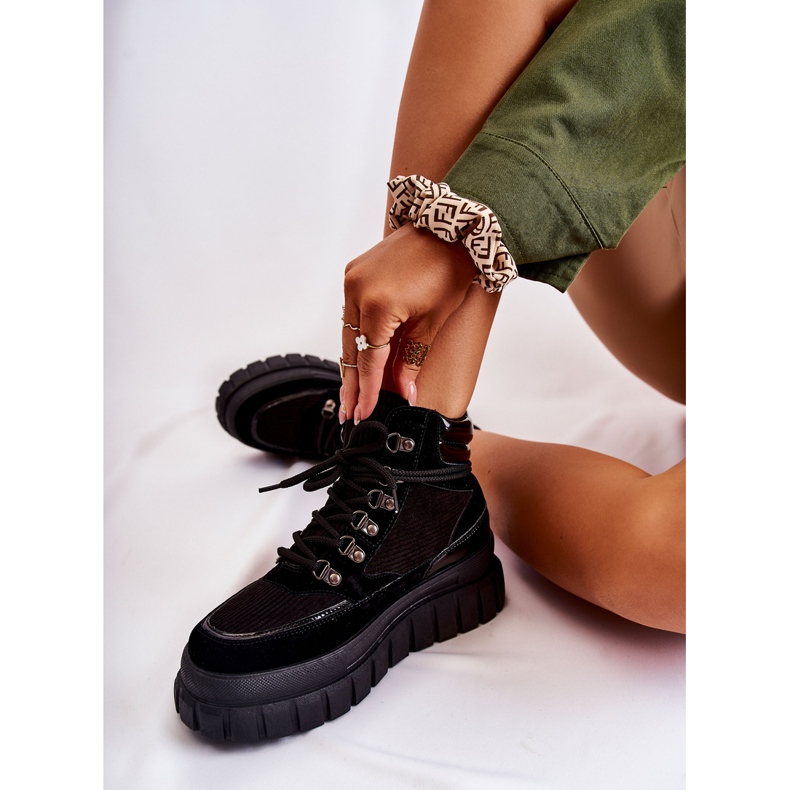 FB3 Divatos női csizmák a Black Magnific platformon fekete 2