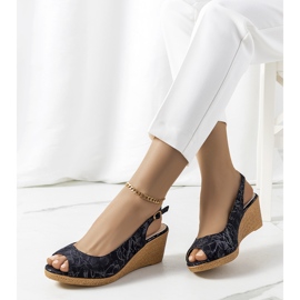 Fekete Beldesa ékszandál 1