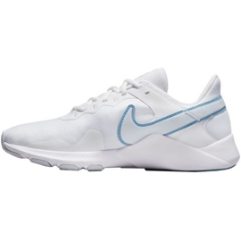 Nike Legend Essential 2 W CQ9545 101 cipő fehér 1