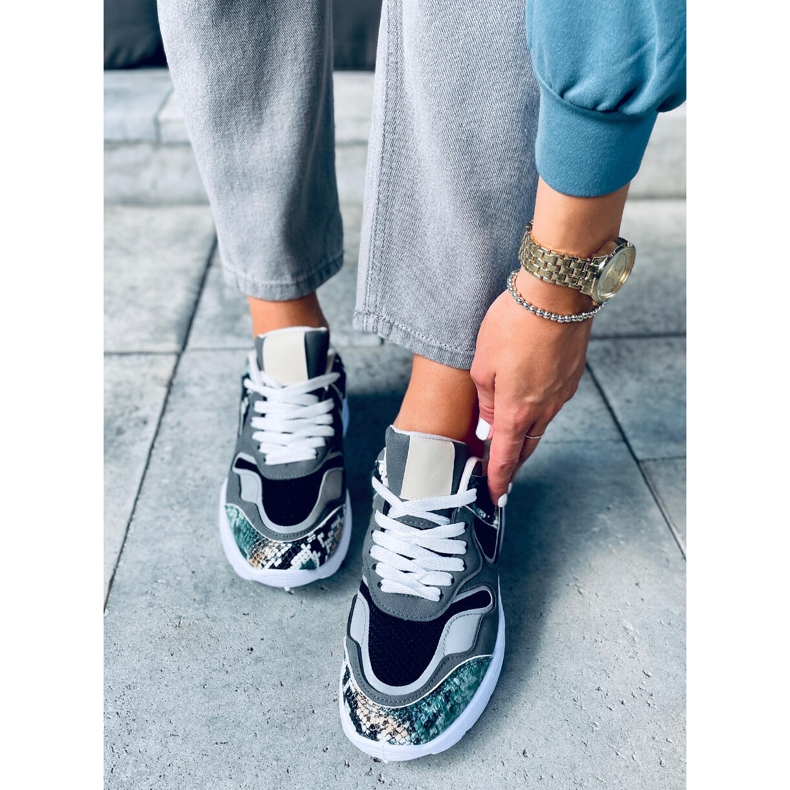 Női sportcipő Jules Black sokszínű 1