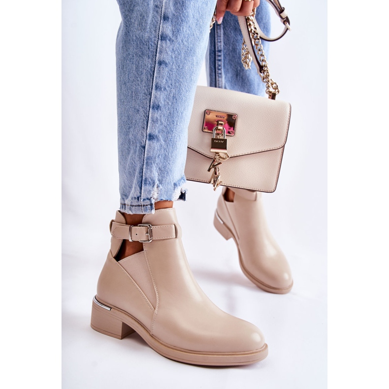 PG1 Női Eco-bőr csizma lapos sarkon bézs Marla 1