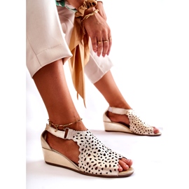 PA2 Bőr áttört szandál Wedge Gold Sellena aranysárga 2