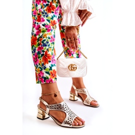 PA2 Bőr áttört szandál magassarkúban Golden Salvio aranysárga 3