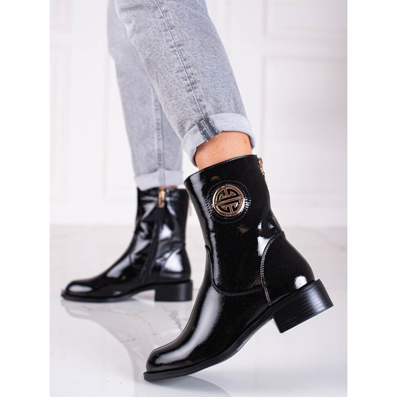 Lakkozott magas csizma Shelovet fekete 1