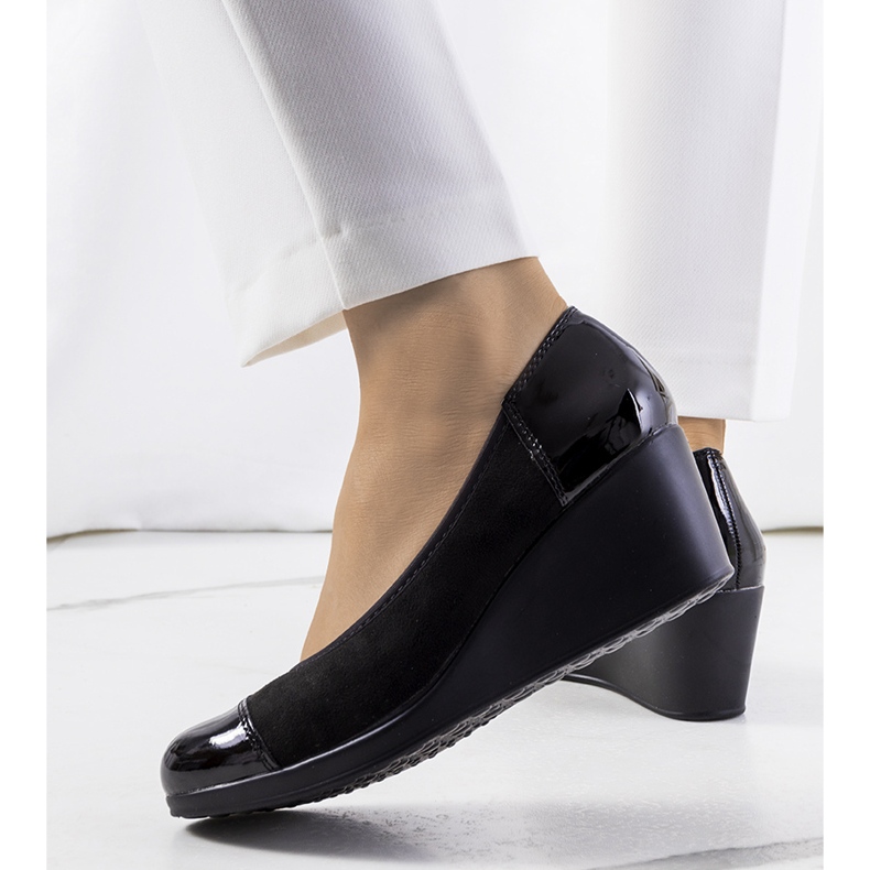 PA1 Fekete pumpák a Janeiro éken 2