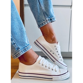 Basic White klasszikus női tornacipő fehér 2 Basic White klasszikus női tornacipő fehér 2