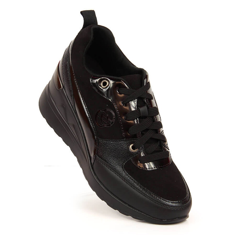 Női fűzős cipő eVento fekete 2 Női fűzős cipő eVento fekete 2