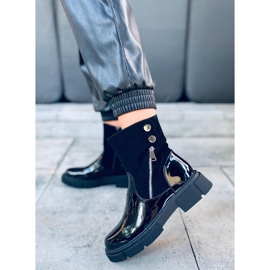 Unni fekete lakkozott csizma 1 Unni fekete lakkozott csizma 1