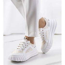 Bézs Heleno tornacipő fehér 1