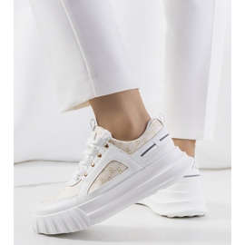 Bézs Heleno tornacipő fehér 2