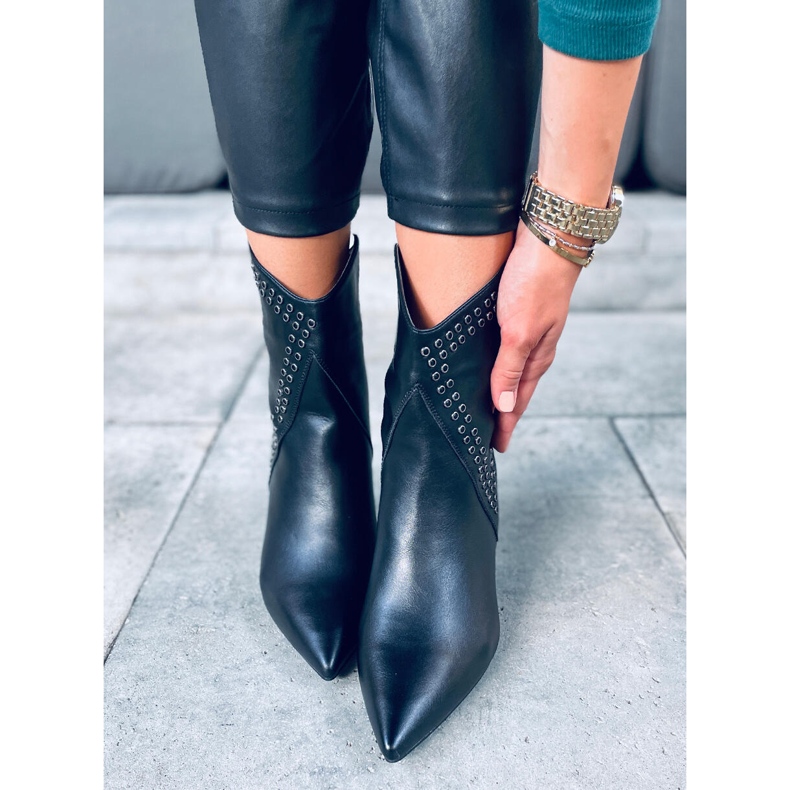 Girme fekete magas sarkú csizma 2