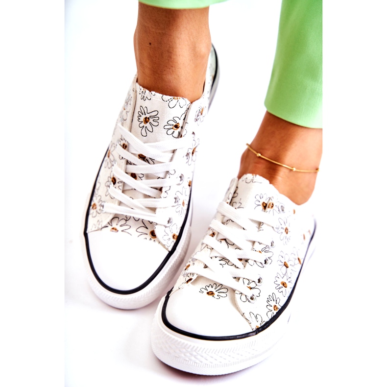 PS1 Női alacsony tornacipő Janey fehér virágokkal 7
