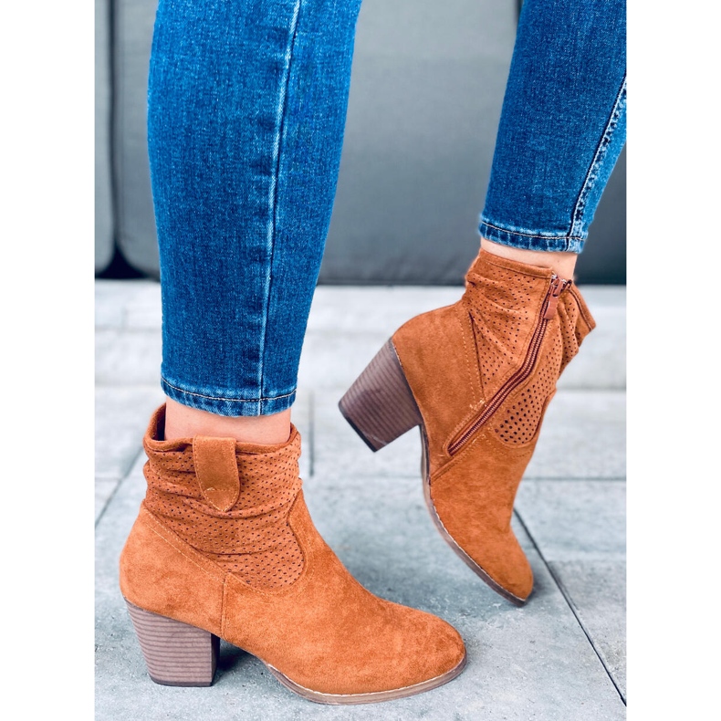 Fonda Camel magassarkú barna 1