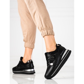 Fekete női tornacipő a Shelovet éken 2