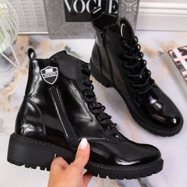 Szigetelt csizma Vinceza W JAN138A feketére lakkozott fekete 1