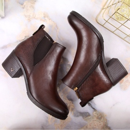 Női csizma hőszigetelt barna kígyóbőr Potocki 1 Női csizma hőszigetelt barna kígyóbőr Potocki 1