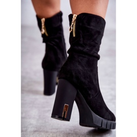 PG1 Velúr Magas Csizma Egy Sarkú Fekete Volter 2