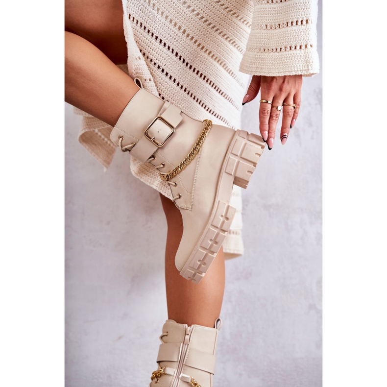 PG1 Divatos munkáscsizmák lánccal bézs Solesso 2