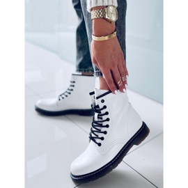 PA1 Carol White martensiaki csizma fehér 1