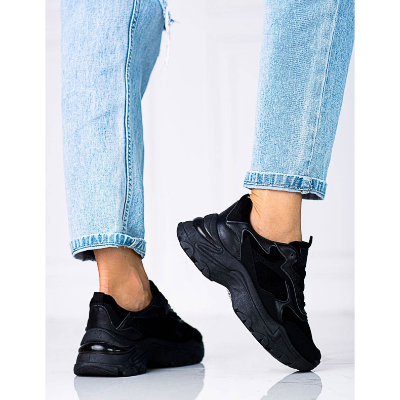 Fekete Shelovet női fűzős tornacipő vastag talppal 1